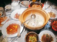-湘轩·土菜研究院(光大店)