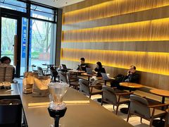 -星巴克(新达汇三林店)
