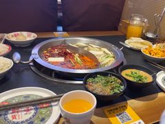 -沸炉重庆老火锅(军事博物馆店)