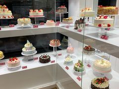 面包甜点陈列柜-味多美蛋糕(三元桥店)