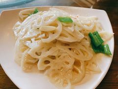 倾心藕片-小厨子私房菜·云南美食店