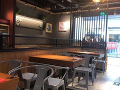 -渝是乎川渝小炒(龙旗购物中心店)