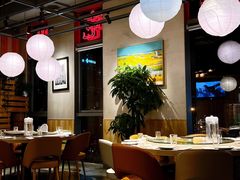 大堂-日进一片海.生腌海鲜火锅.宵夜烧烤(三里屯总店)
