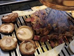 -臻牛烤肉