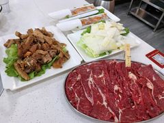 -牛百道·鲜活牛肉馆(天一店)