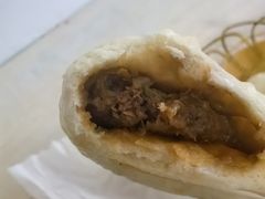 -戴家鲜牛肉包子