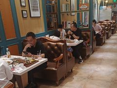 -东方豪客牛排意面披萨(玉函银座店)