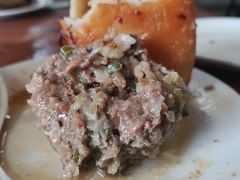 -宝瑞门钉肉饼店