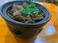 -饭饱香土碗菜(新科店)
