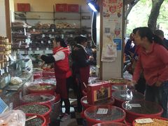-方林富炒货店(西溪路78号本人店)