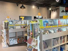 -浣熊唱片店(上海影城店)