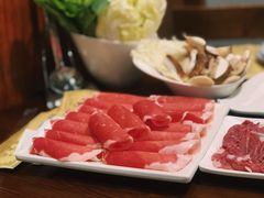 自卷羔羊肉-大明铜锅·烤涮坊·烧烤(新开路店)