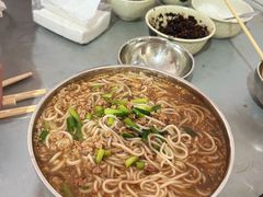 -正宗杨记普洱酸醋米线(总店)