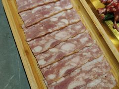 雪花培根肉-正宗齐齐哈尔烤肉·齐牛哥鲜切炭火烤肉(杭州总店)