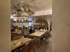-来龙里 精致 东南亚餐室(万象城店)