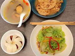-爱月宝月嫂·育儿嫂(哈尔滨总店)