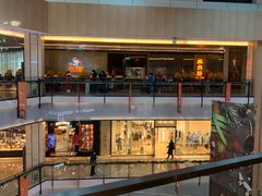 面包甜点陈列柜-小大董·烤鸭(凤凰汇店)