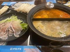 -呷哺呷哺(枫蓝国际店)