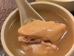 -蝴蝶里·粤菜·点心(滨江龙湖店)