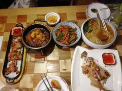 -蜜桃餐厅·伴山(绿宝广场店)