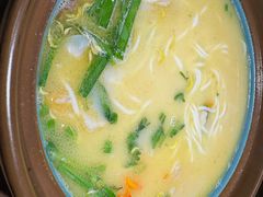 云南过桥米线-云海肴汽锅鸡·云南小炒(天津国金汇店)