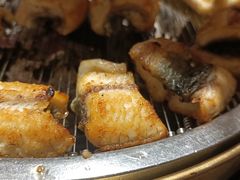 滋补炭烤鳗鱼-味家烤肉烤鳗鱼牛排(西塔旗舰店)