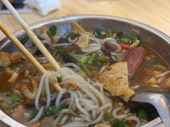 -柳州肥姨妈大骨螺蛳粉(东靖路店)