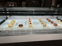 -潮一不贰·法式甜品·生日蛋糕·西式简餐(外滩店)