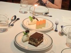 -Wolfgang’s Steakhouse 沃夫冈牛排馆(上海白玉兰广场店)