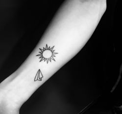 手部-刺客纹画纹身·洗纹身·穿孔饰品