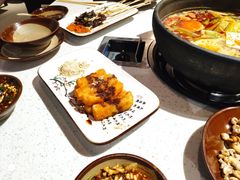 -贵府酸汤牛肉火锅·贵州老字号(飞山街店)