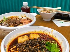 肉臊酸辣粉-甘食记·成都肥肠粉(汕头万象城店)