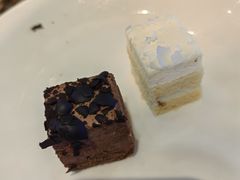 -海柜涮烤一体自助餐厅(金鹰店)