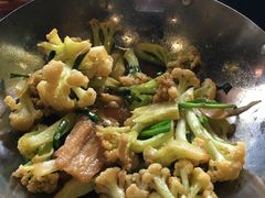 -春天里·老街坊餐厅(港隆广场店)