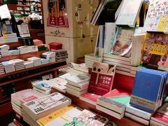 -西西弗书店&矢量咖啡(静安大悦城店)