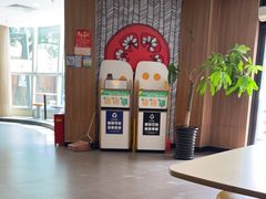 -麦当劳(莘松路芭比伦DT店)