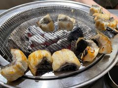 -围炉肉舍•炭烤活鳗•丹东海鲜烤肉(步行街店)