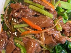芥兰炒牛肉-潮人姐妹轩(海宁路店)