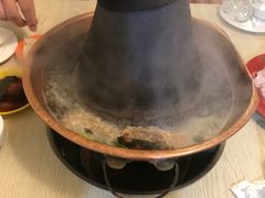 -洞庭洲·防空洞火锅·烧烤·铜锅涮肉(新百广场店)
