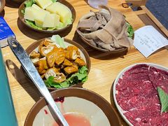 -黔二妞地摊火锅(龙华清湖店)