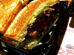 圣塔芭芭拉经典牛肉特堡-The Habit Burger Grill 哈比特汉堡(复兴soho店)