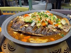 -有猫腻儿炭火烤鱼(南街店)