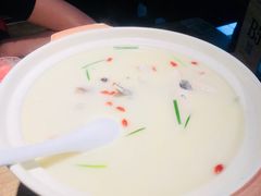 三峡江团鱼炖汤-老阿爸鲜鱼土菜(昆山花桥店)