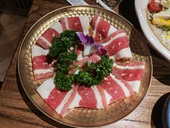 -明洞阿姨·韩式酱蟹烤肉·创意料理(三元桥店)