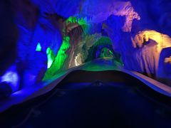 -泰安地下龙宫景区