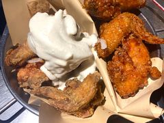 炸鸡一半一半-富乐满韩国正宗炸鸡韩国料理(虹泉路店)