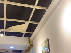 -丽虹云南过桥米线(兴工街店)