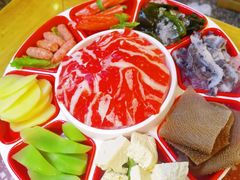 -赵美丽·重庆社区火锅·直营店(火车东站·中豪国际店)