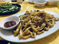 炒牛河-棠记大排档(海珠店)