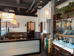 -宾朋海鲜特色美食餐厅·纯手工鲅鱼水饺(兴海路店)